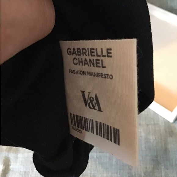 Chanel Canvas Black and White Graphic Tote. - Picture 3 of 6